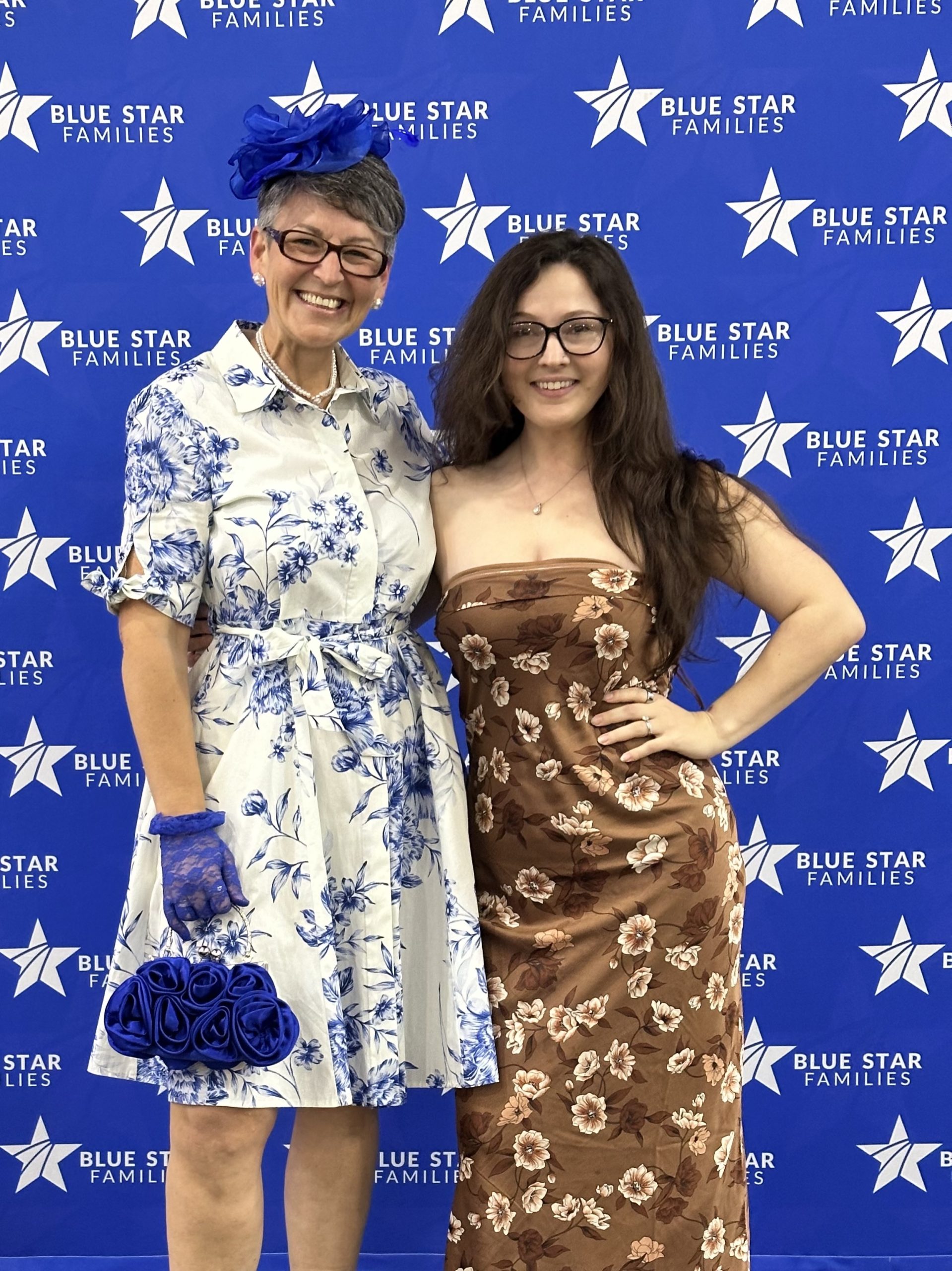 Sabina Lyszczarczyk with friend at blue star families event
